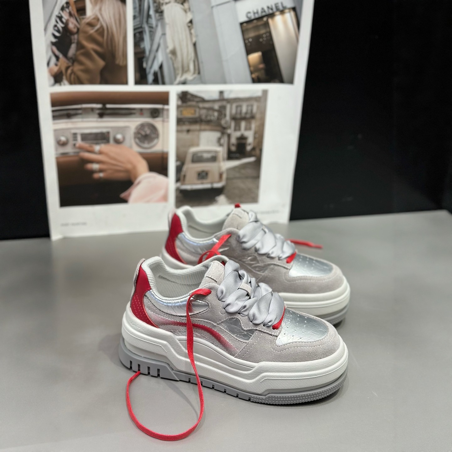 idosunyu2026春款女鞋做旧厚底女板鞋拼色新年战鞋女时髦休闲鞋爆