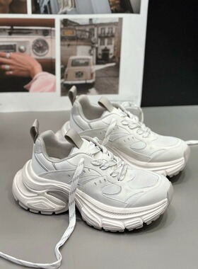 欧洲站IDO2025新款今年流行爆款老爹鞋女做旧脏脏鞋厚底百搭潮鞋