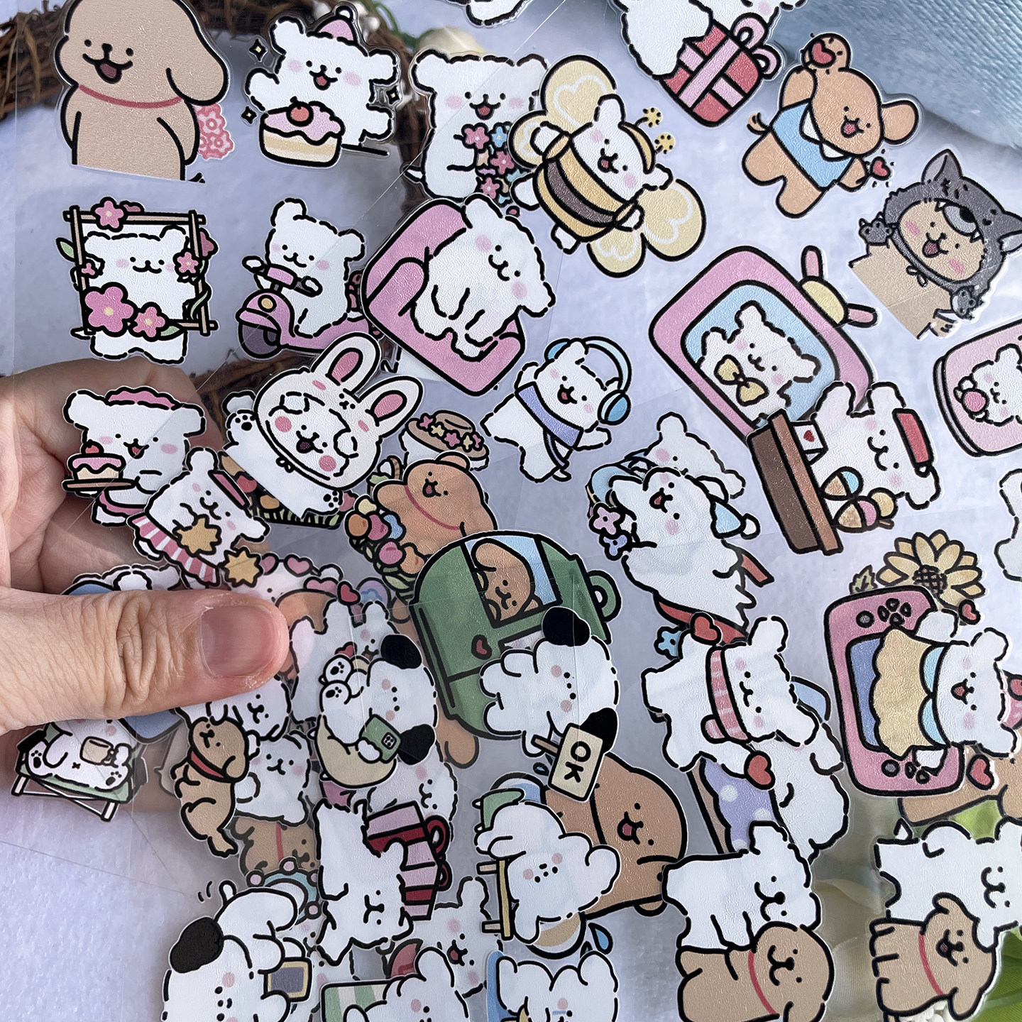 线条狗镂空手账贴纸女孩儿童行李箱电动汽车防水转印贴纸装饰卡通