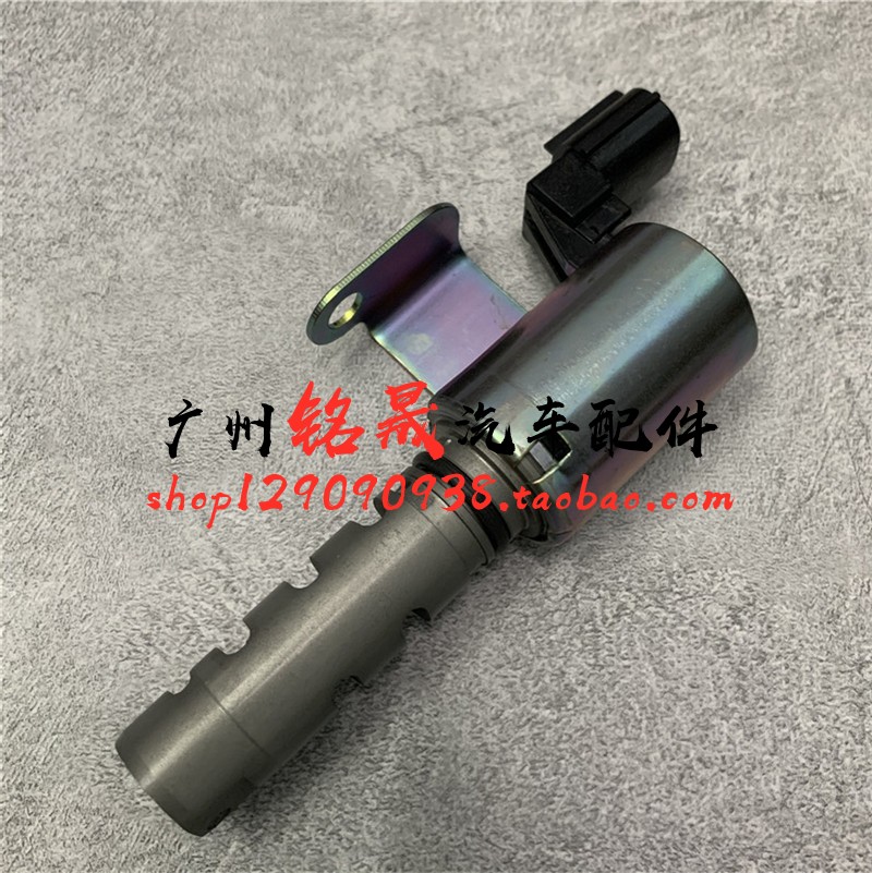 适用斯巴鲁森林人力狮傲虎翼豹VVT电磁阀 缸盖正时电磁阀机油控制