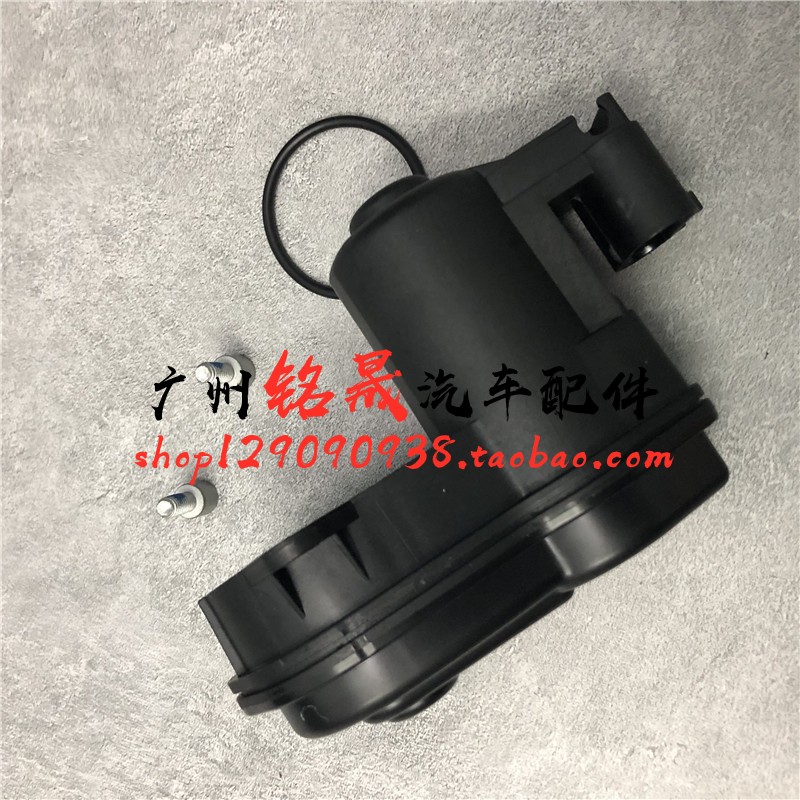 适用宝马F18F25F26后轮X3X4刹车分泵520马达525制动530 528电机LI