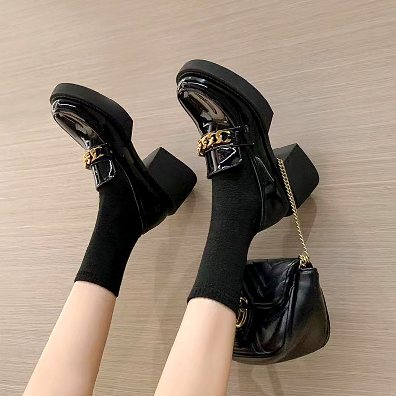 粗跟乐福鞋女复古经典英伦