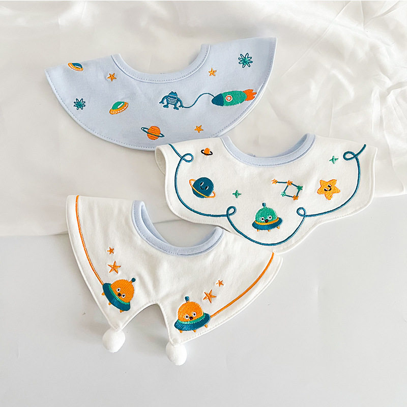 ins韩版新款纯棉婴儿围嘴刺绣围兜宝宝口水巾男女童口水兜颜值款