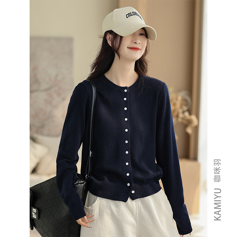 咖咪羽针织外套女秋装新款文艺女士羊毛开衫百搭复古简约女装上衣