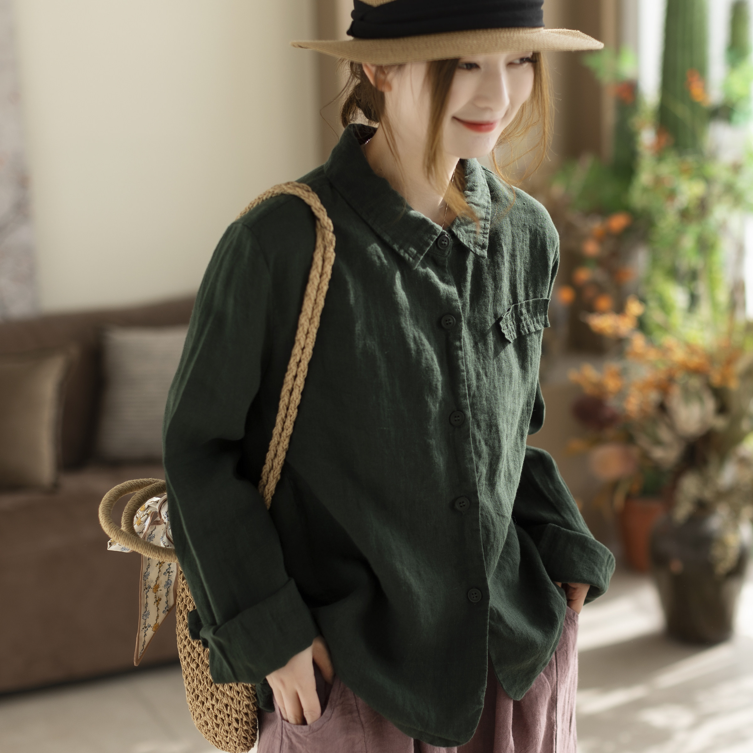 咖咪羽亚麻衬衫女春秋新款翻领长袖宽松文艺通勤纯色流行女装开衫