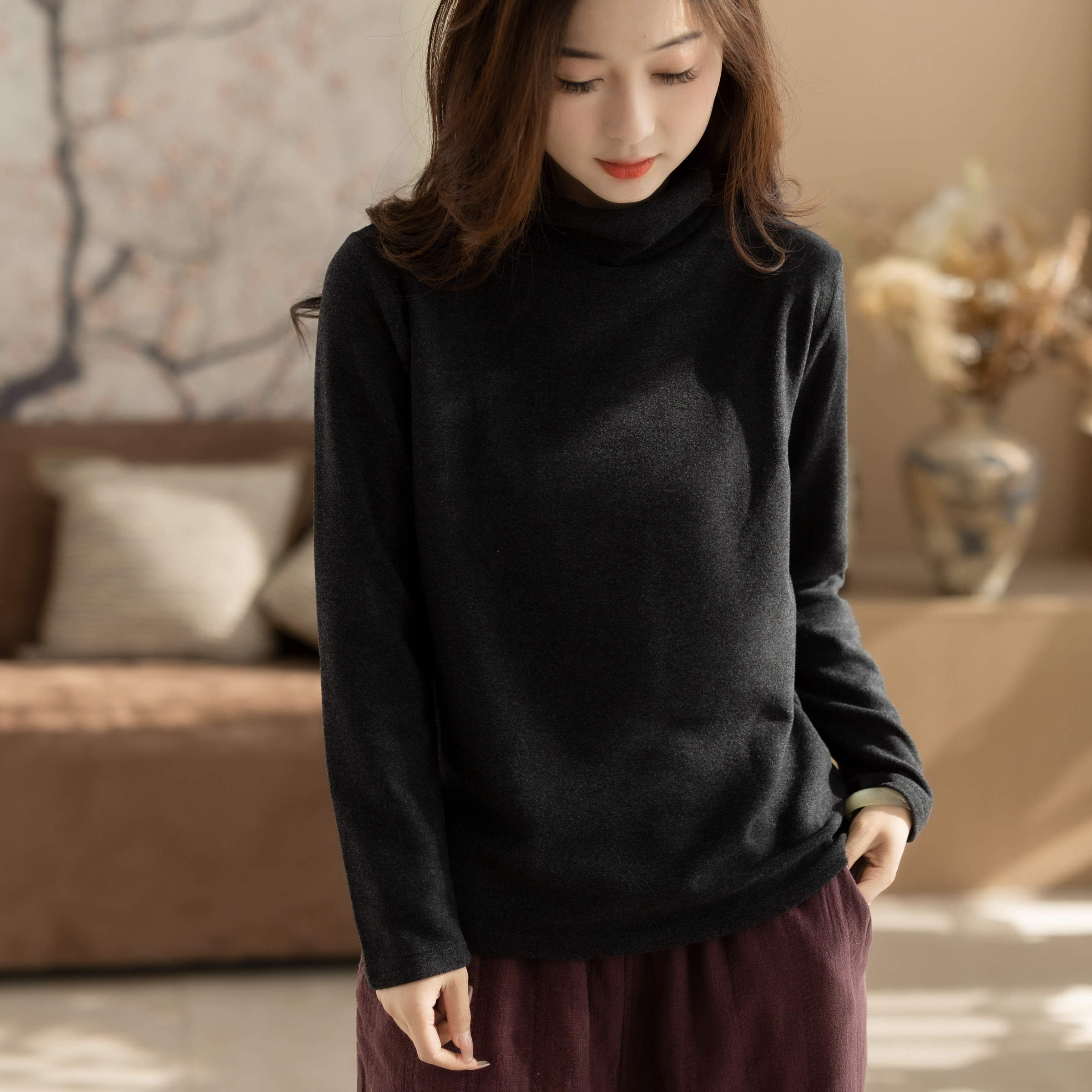 咖咪羽打底衫女秋冬新款高领时尚好看女士休闲文艺显瘦女装上衣潮