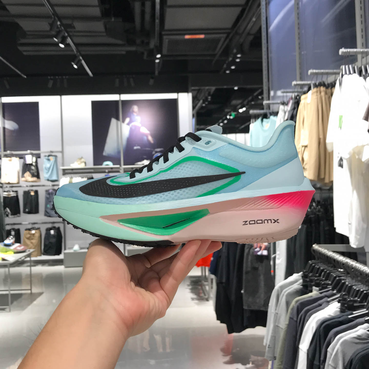 耐克女子ZoomFly6竞速跑步鞋