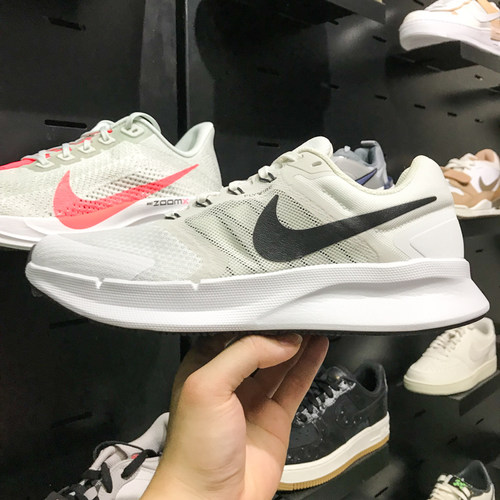 缓震运动休闲跑步鞋Nike/耐克