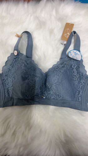 俪人家LB15M2超薄杯大码聚拢上托内衣无钢圈性感蕾丝收副乳文胸