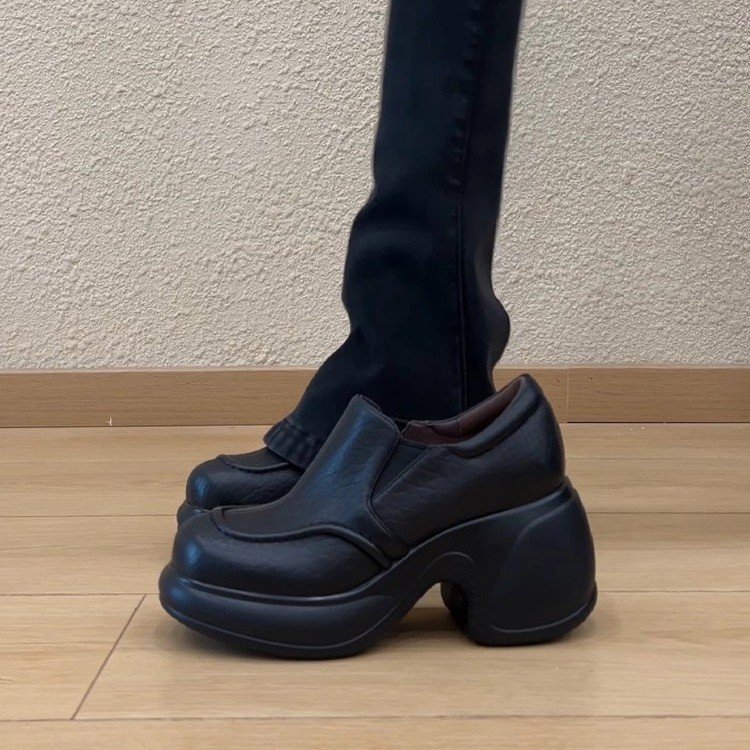 新款高跟一脚蹬深口玛丽珍小皮鞋