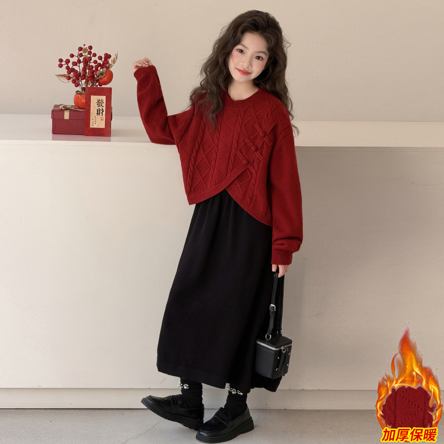 女童冬季连衣裙套装新款女大童红毛衣背心裙两件套拜年服，童装毛衣，摩比熊