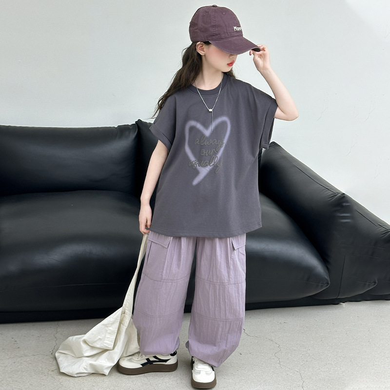 女童中大童夏季套装短袖夏装女孩洋气短款两件套运动新款夏款，童装休闲套装，摩比熊