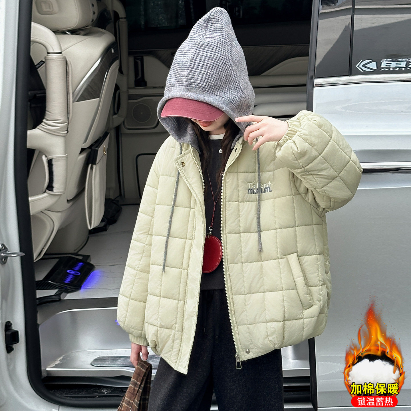 女童韩版洋气加厚棉衣夹棉宽松可拆卸毛线帽子时尚短款上衣潮，童装外套，摩比熊