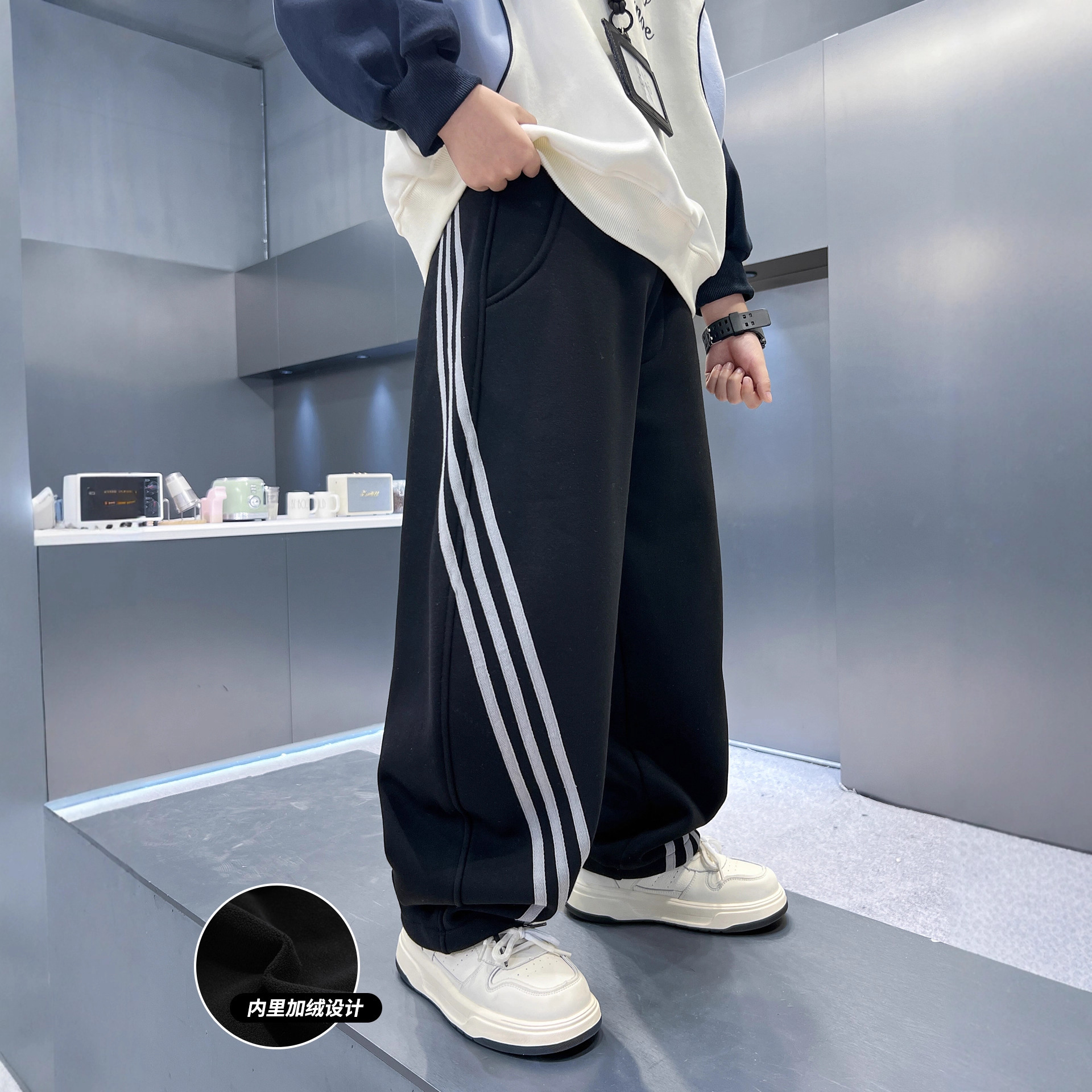 男童加绒裤子秋冬一体绒新款大儿童长裤冬装运动裤加厚潮,童装裤子,摩比熊 男童加绒裤子秋冬一体绒新款大儿童长裤冬装运动裤加厚潮,童装裤子,摩比熊