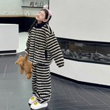 女童冬季新款条纹法兰绒家居服套装拉链立领可外穿中大童宽松睡衣，童装家居服（睡衣），摩比熊