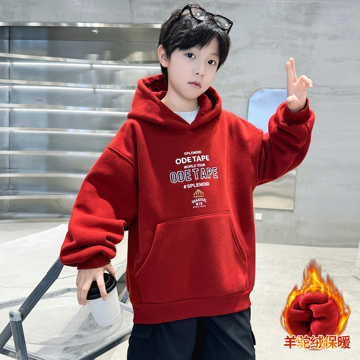 男童红色卫衣款新款儿童本命新年冬季加绒马年加厚拜年服，童装卫衣/绒衫，摩比熊