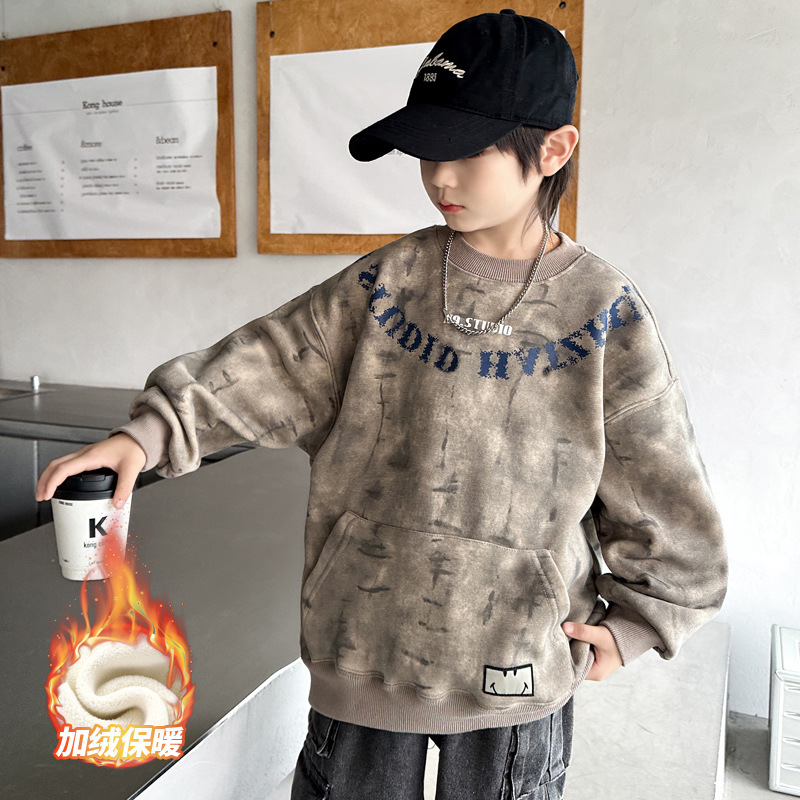 男童卫衣春秋冬新款加绒加厚儿童套头打底衫痞帅中大童休闲潮,童装卫衣/绒衫,摩比熊 男童卫衣春秋冬新款加绒加厚儿童套头打底衫痞帅中大童休闲潮,童装卫衣/绒衫,摩比熊