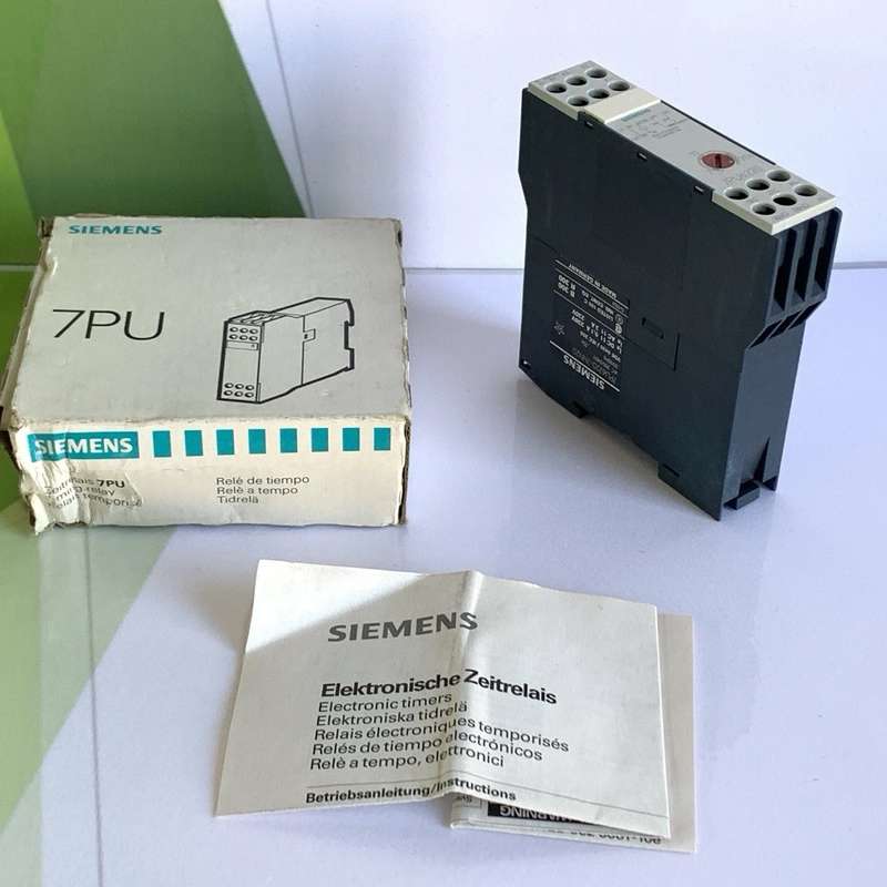议价SIEMENS 7PU6220-7NN20 relè temporizzato - 实物图