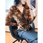 t恤气质荷叶V领网纱打底衫 女装 时髦减龄印花长袖 新款 上衣 2025秋装