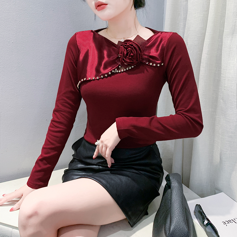 欧货打底衫女2024秋冬新款时尚钉珠花朵上衣修身显瘦长袖t恤小衫