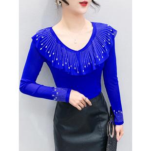 女秋冬 设计感荷叶边网纱上衣洋气内搭打底衫 时尚 烫钻V领T恤女长袖