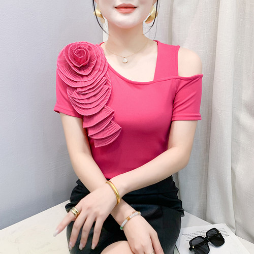 性感露肩斜领T恤女短袖夏装欧货设计感立体花朵上衣气质显瘦小衫
