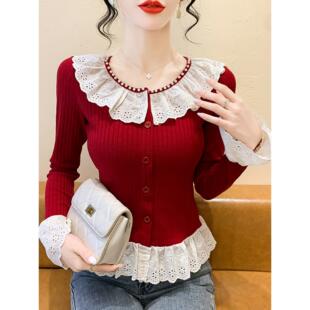 法式钉珠蕾丝拼接娃娃领针织衫女秋季新款气质修身长袖打底衫上衣