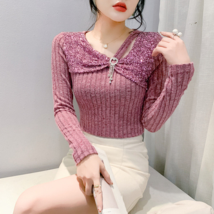 设计感蝴蝶结亮片上衣女秋冬新款性感V领长袖T恤气质修身打底衫潮