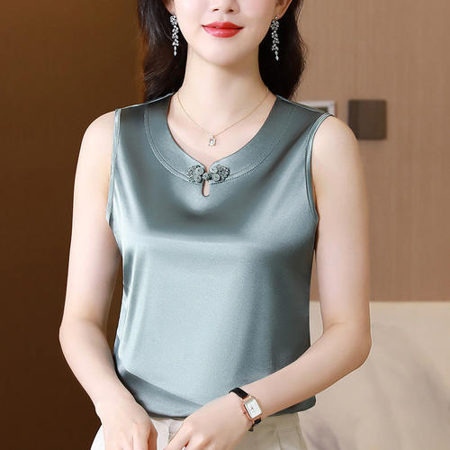 设计感盘扣吊带小背心女内搭打底衫夏季遮肉显瘦醋酸缎面无袖上衣
