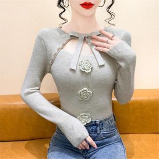 上衣 女秋冬内搭毛衣打底衫 圆领镂空蝴蝶结绑带立体花朵修身 针织衫