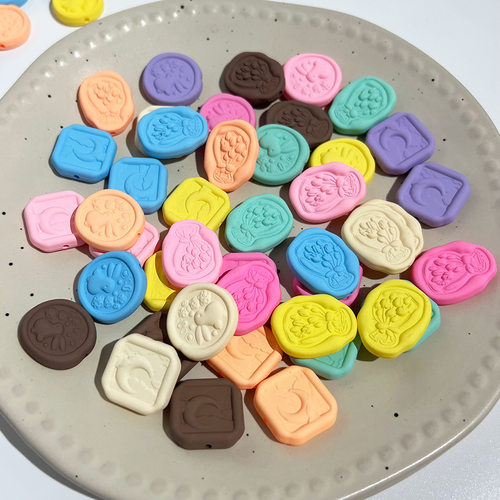 亚克力七彩靓丽通孔散珠好看饰品