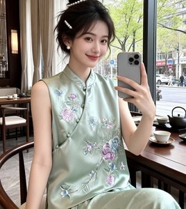 新中式醋酸刺绣马甲女秋无袖设计感复古国风立领改良唐装茶服上衣