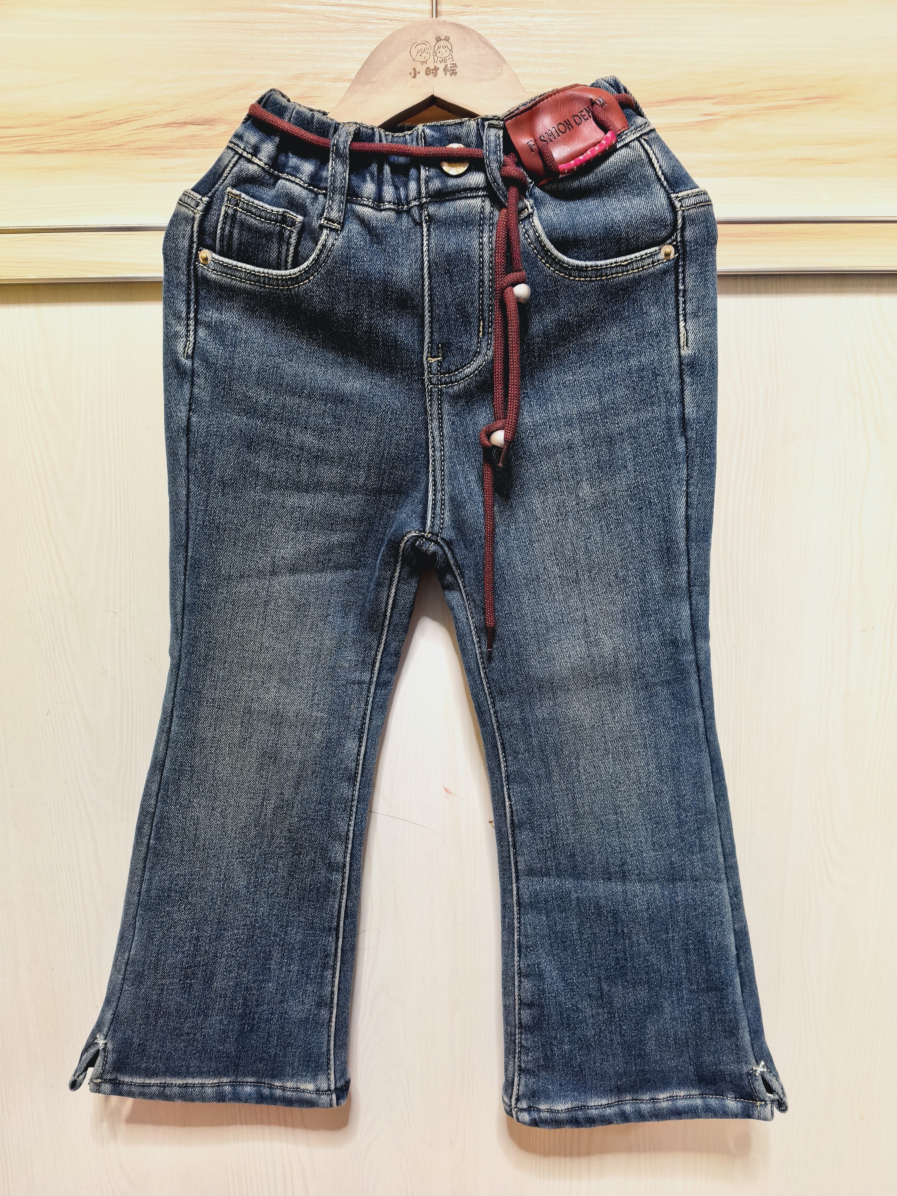 格格家冬季新款女童牛仔裤中大童