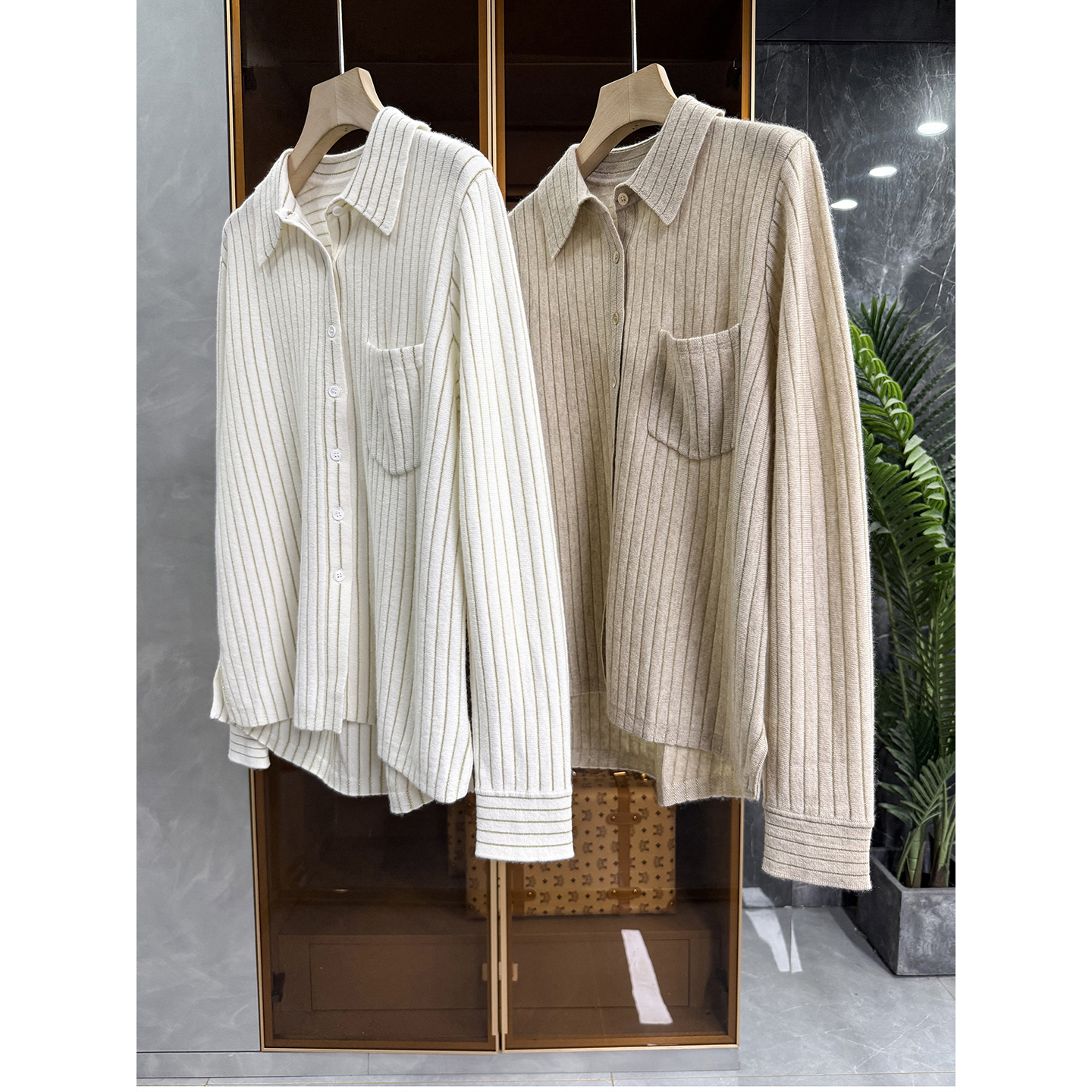 金丝羊绒长袖条纹针织衬衫上衣