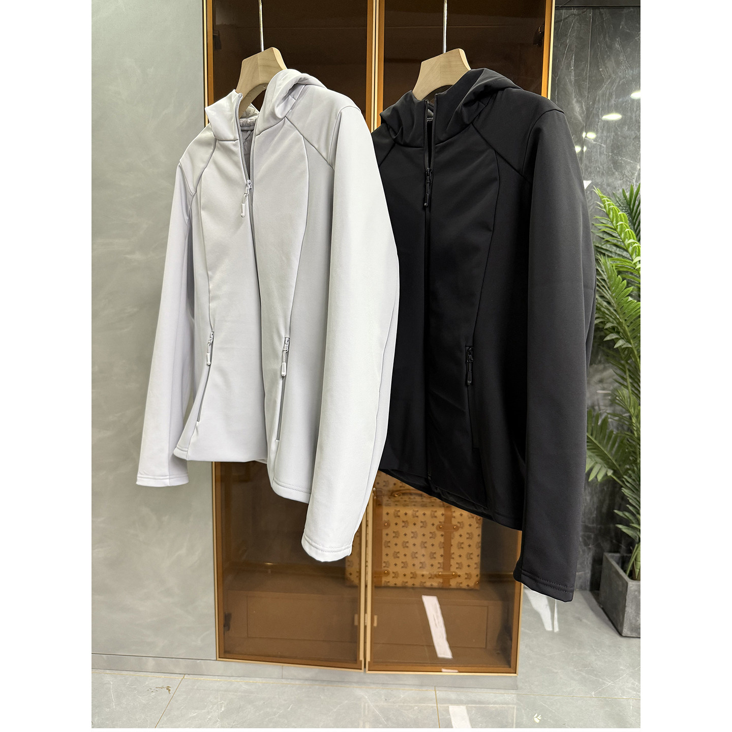 修身冲锋衣连帽白鸭绒羽绒服外套