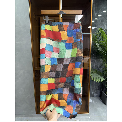 彩色格子高腰后开叉A字半身裙