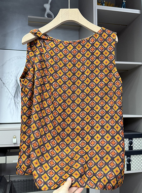 清仓不予退换！压力！复古提花扭花无袖背心上衣女57882~ZY