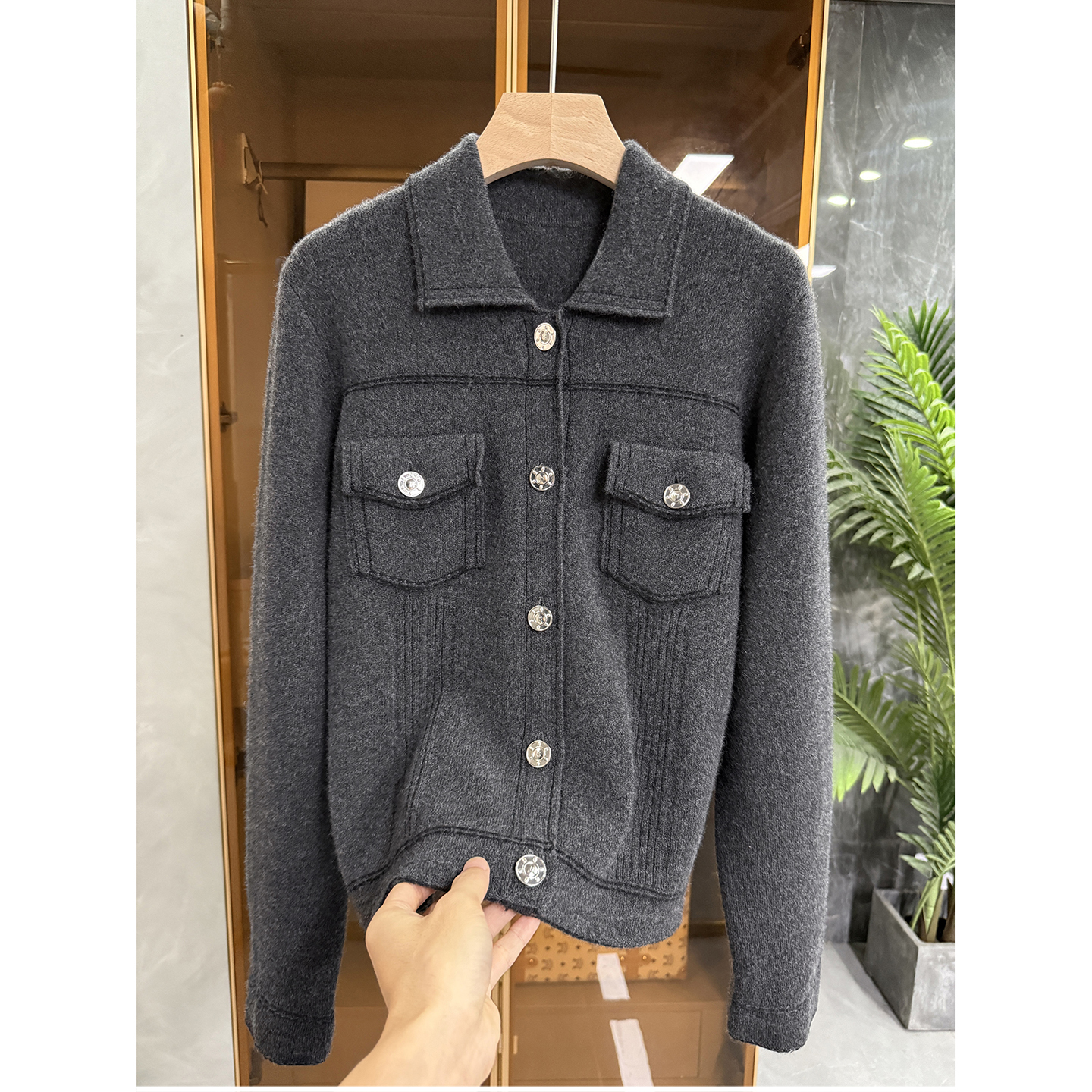 P牌料!羊绒夹克翻领针织开衫上衣