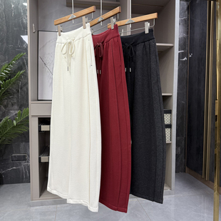 尖货！温暖时髦！加绒羊毛绒面松紧腰休闲镰刀卫裤女  W257596~ZY