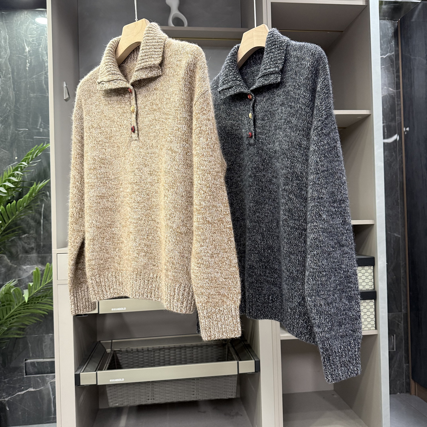 宽松浣熊绒羊毛POLO领针织毛衣