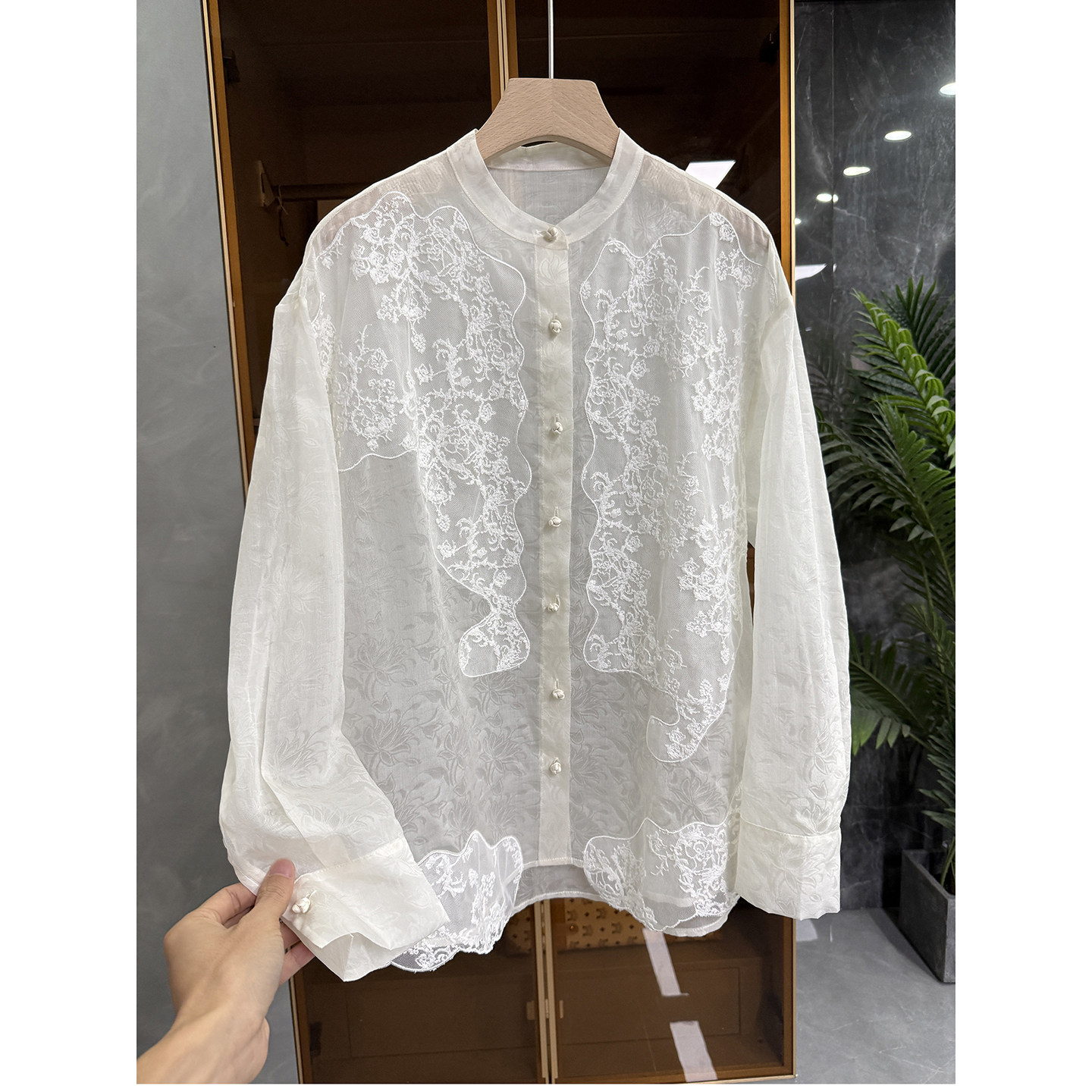 宽松提花真丝欧根纱蕾丝花边衬衫