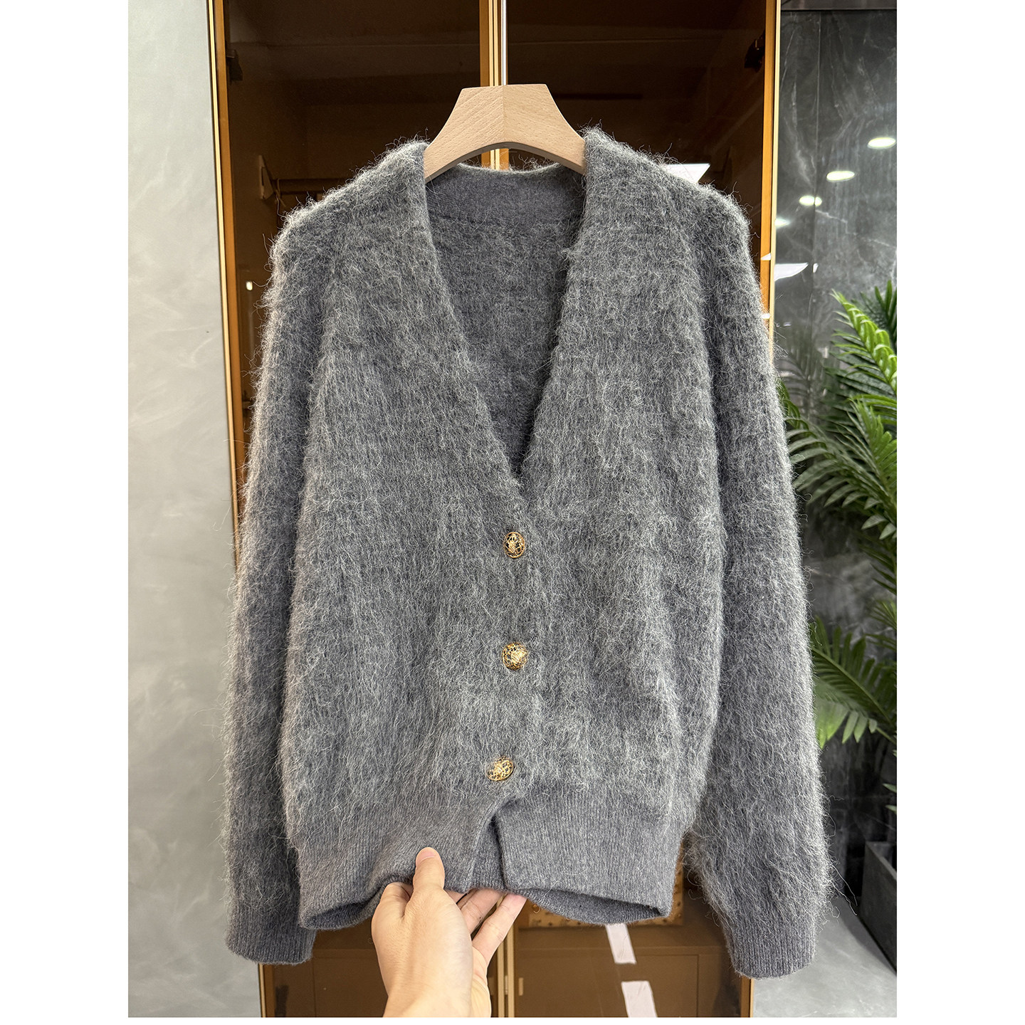 工厂外M订单款！拉绒羊驼V领针织开衫外套毛衣女  20251120~JS,女装/女士精品,毛衣,淘宝优惠券,粉丝福利购,淘宝优惠卷