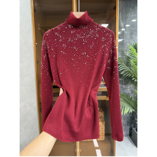 M050566 Q货 女 重工烫钻高领羊毛针织打底衫 人群中焦点