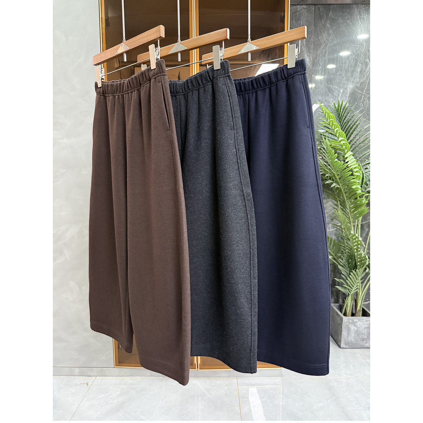 小个子收！温暖绵羊毛毛呢松紧腰休闲镰刀九分裤女   D25300~ME