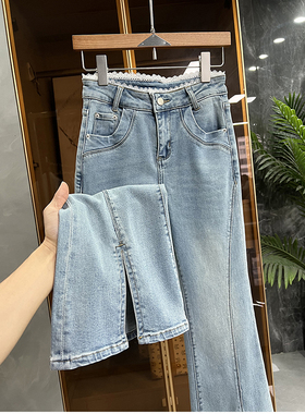 清仓不予退换！！收复提臀！拼接花边开衩牛仔喇叭裤女5776051~JS