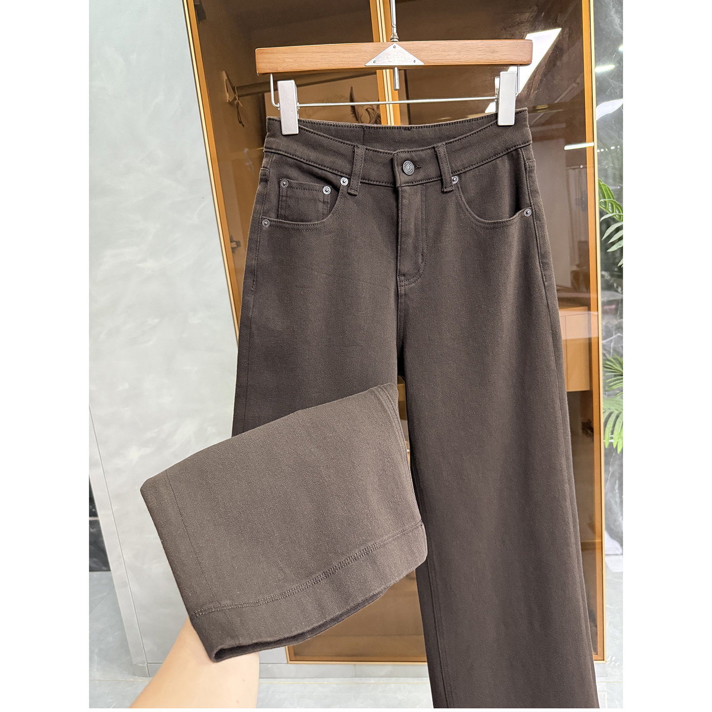 大N货!微弹薄绒高腰牛仔直筒裤