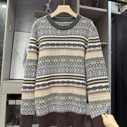 柜款复古费尔岛羊绒圆领针织毛衣