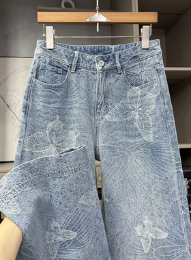 实力大工厂出！烫钻提花蝴蝶中高腰牛仔阔腿裤女    H88290~ZY
