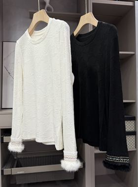 穿搭刚需！正肩提花薄绒羊毛水貂毛圆领长袖T恤女    H25602~ZY