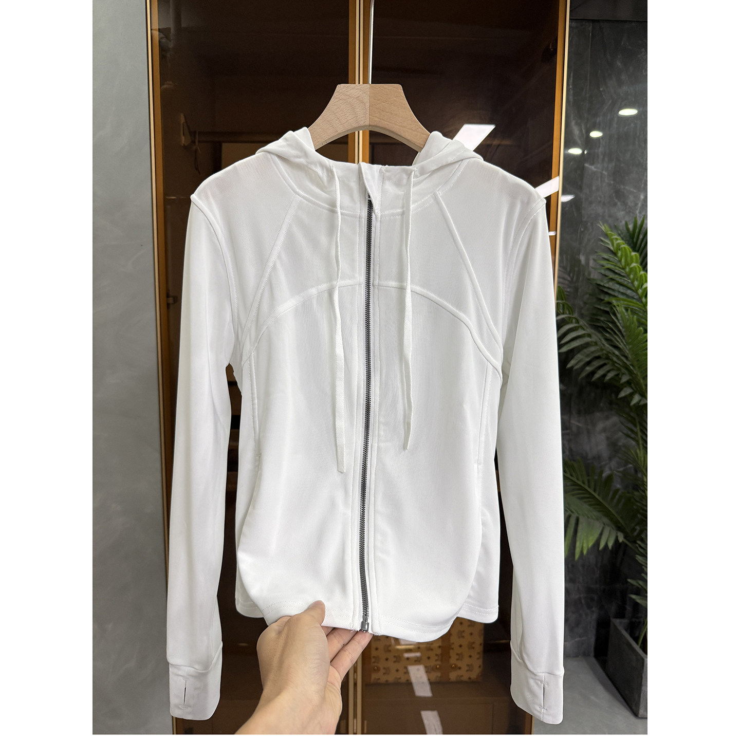 修身网格运动服连帽拉链短外套